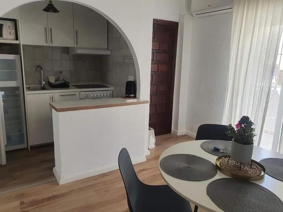 Costa Blanca Family Apartments One Bedroom Apartment Torrevieja Exterior photo